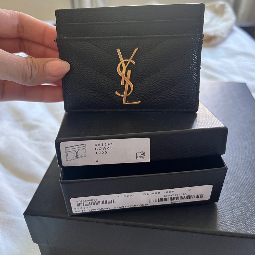 ❌SOLD❌✨- Authentic YSL card holder✨